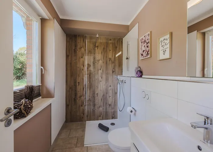 Huenzingen 度假居